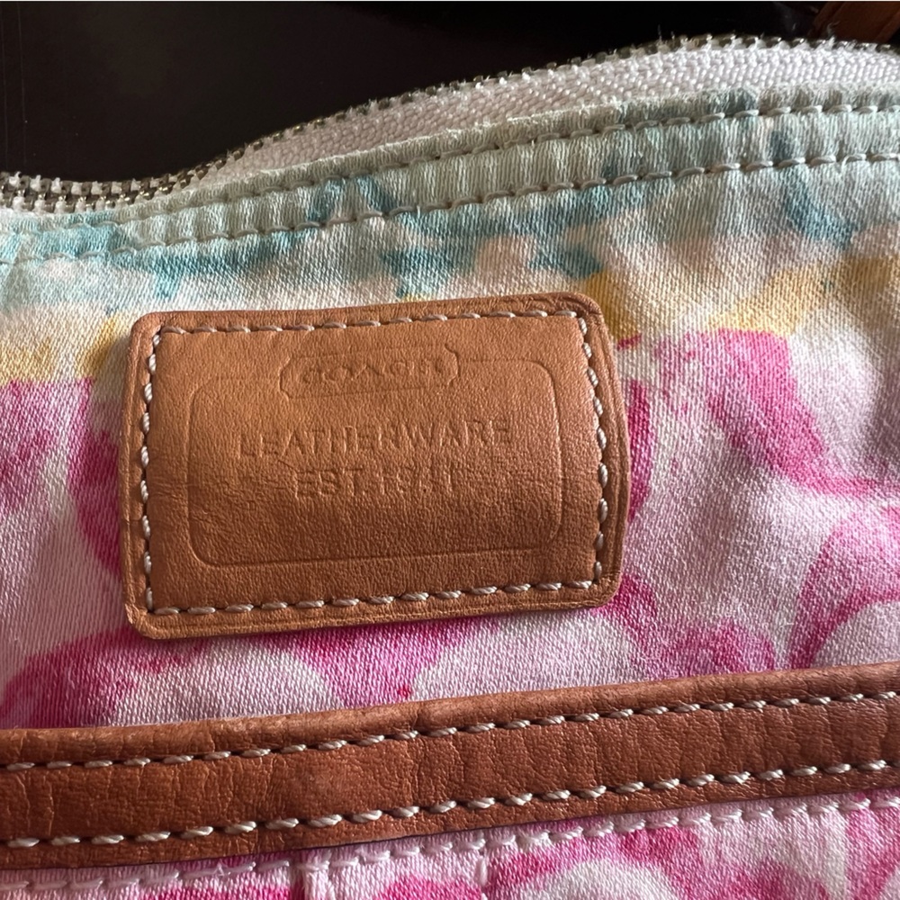 Coach Purse - Picture 2 of 7
